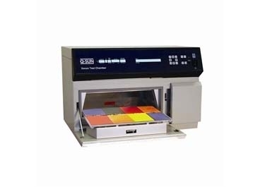 光老化耐候試驗(yàn)箱圖片